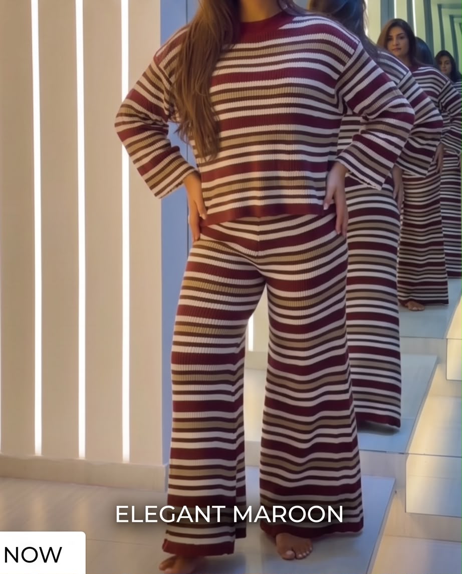 Knitted striped set